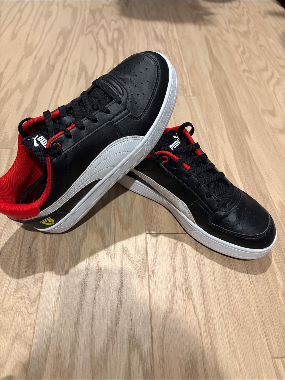 Puma Scuderia Ferrari Caven 2.0 Black, White & Red Men’s Low-Top Sneakers